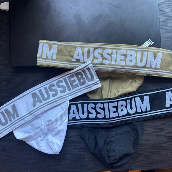 Aussiebum Bundle - Picture 1 of 2